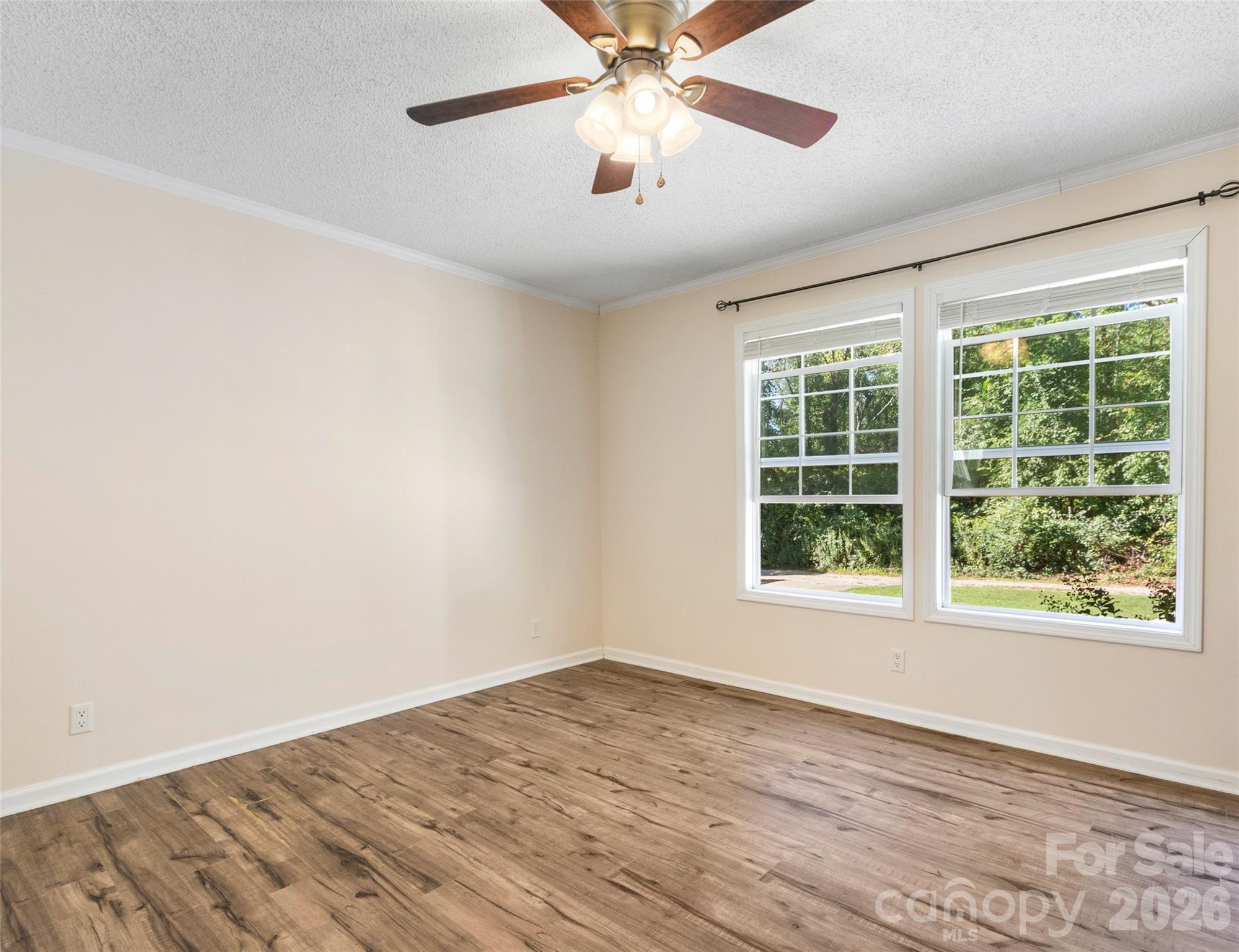 9 Sun Ridge Road Asheville NC 28806
