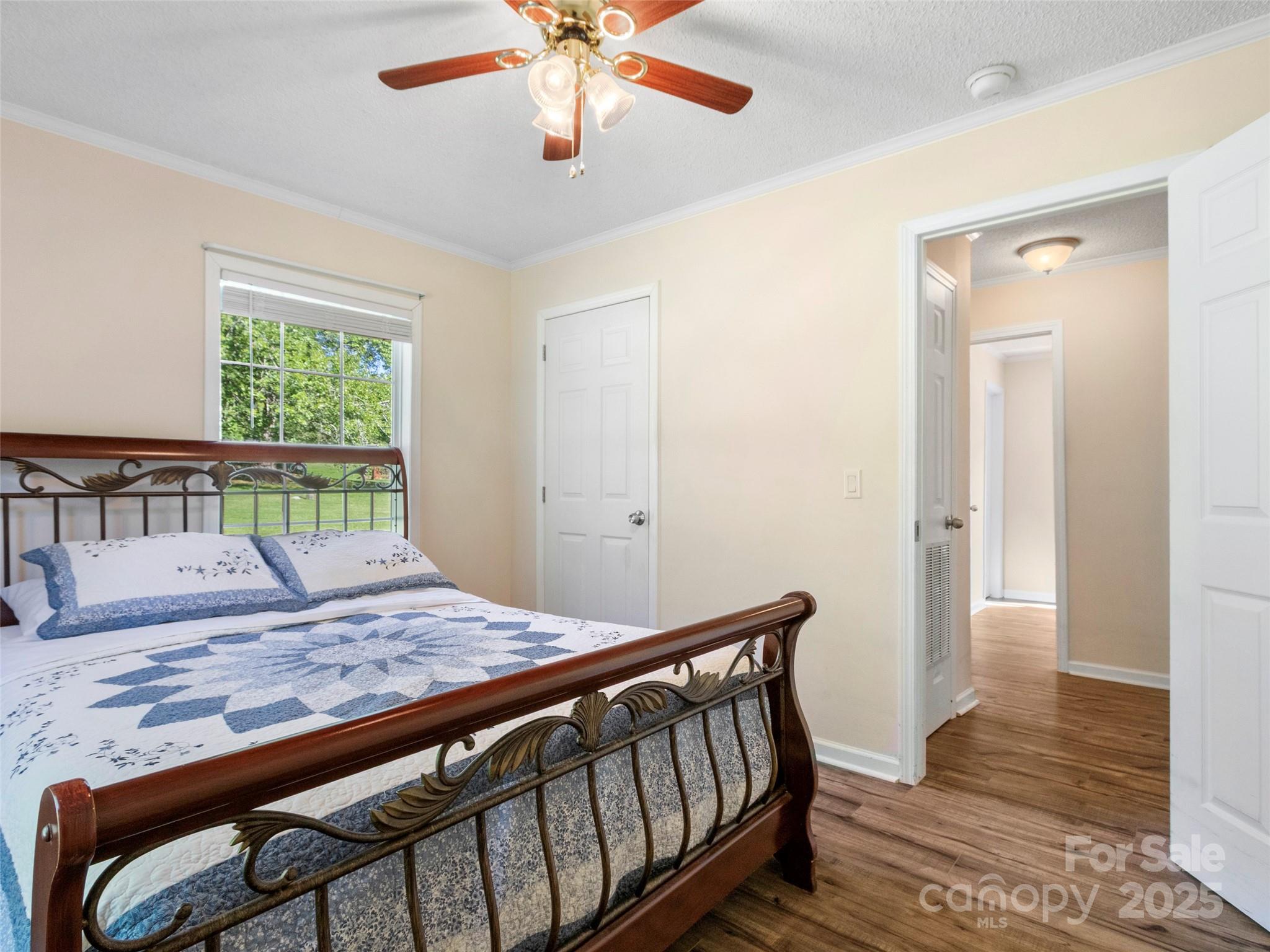 9 Sun Ridge Road Asheville NC 28806