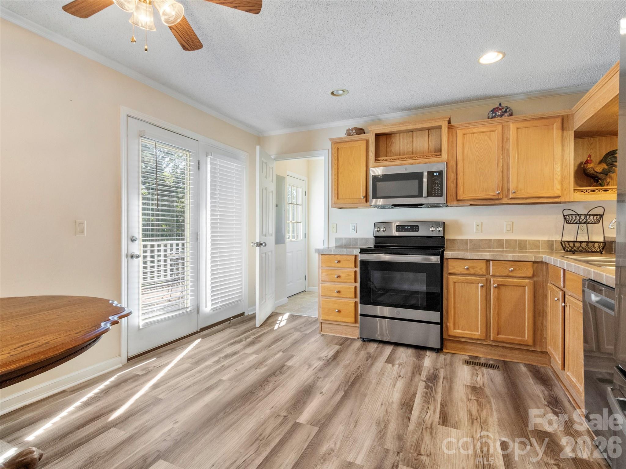 9 Sun Ridge Road Asheville NC 28806