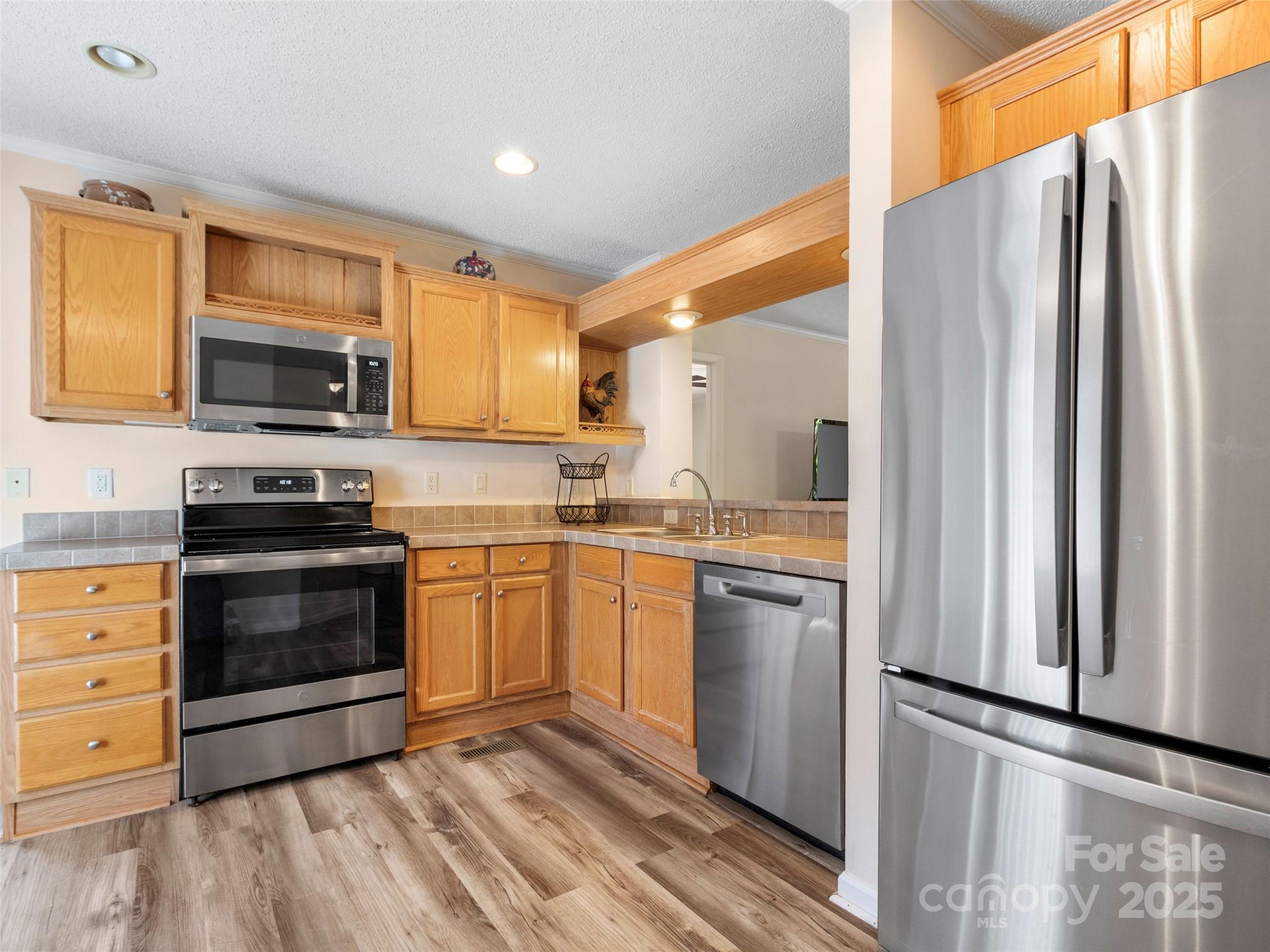 9 Sun Ridge Road Asheville NC 28806