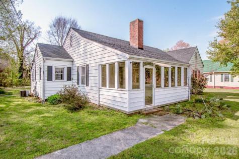 198 Center Street Cooleemee NC 27014