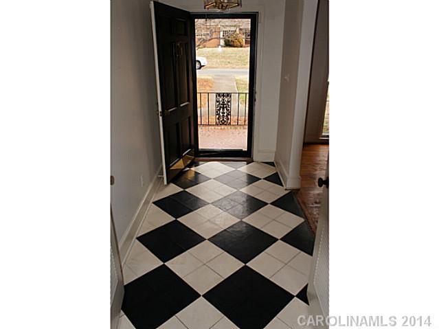3734 Warrington Drive Charlotte NC 28211