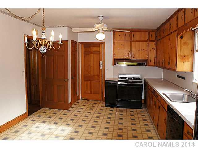 3734 Warrington Drive Charlotte NC 28211