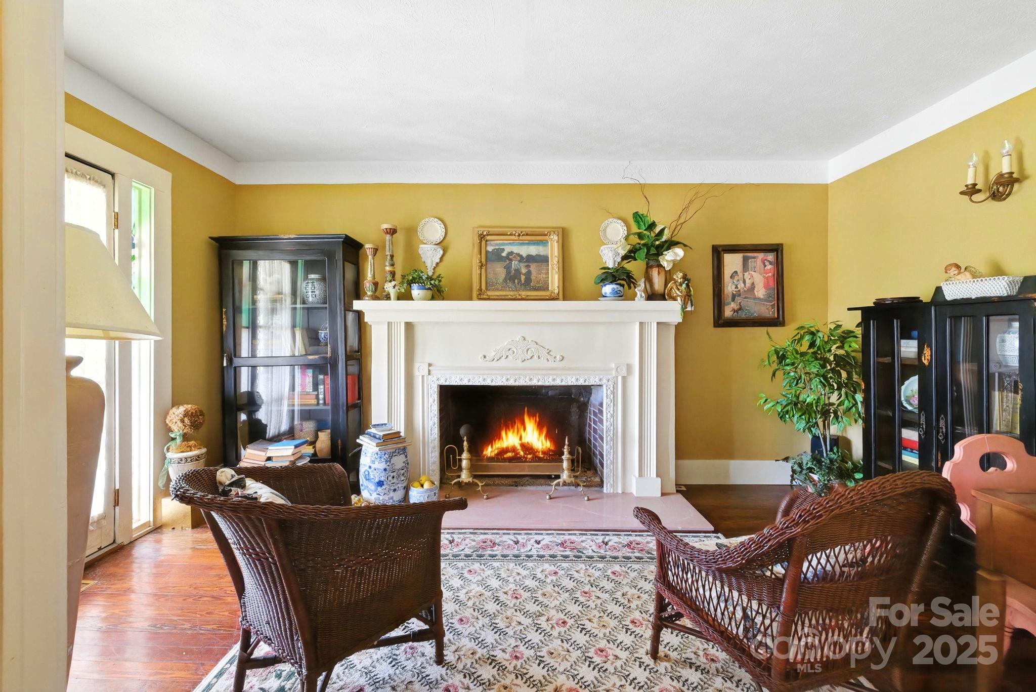 317 Courtland Boulevard Hendersonville NC 28791