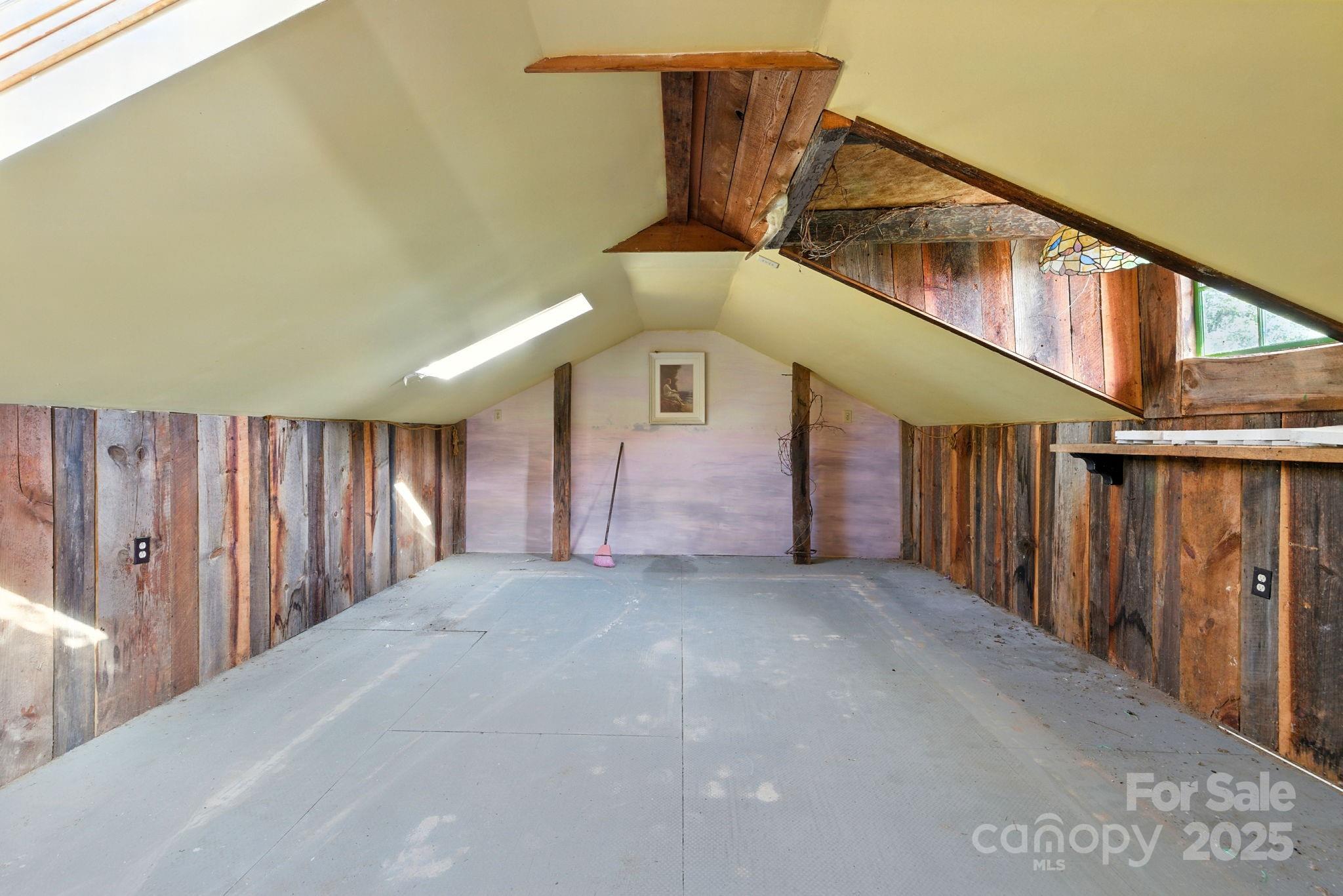 317 Courtland Boulevard Hendersonville NC 28791