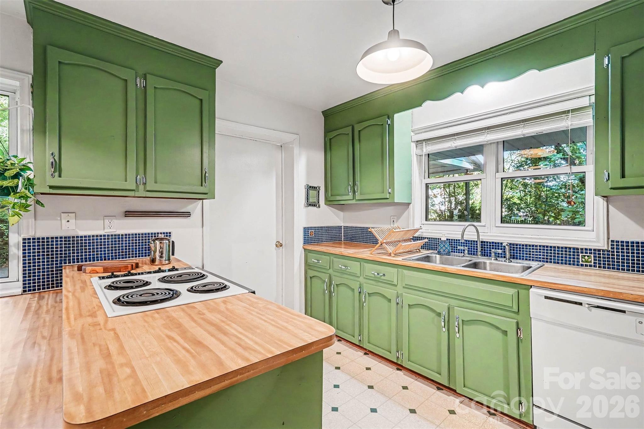 812 Saint Michaels Lane Gastonia NC 28052