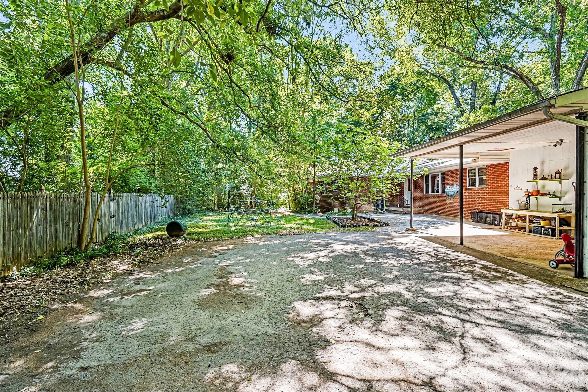 812 Saint Michaels Lane Gastonia NC 28052