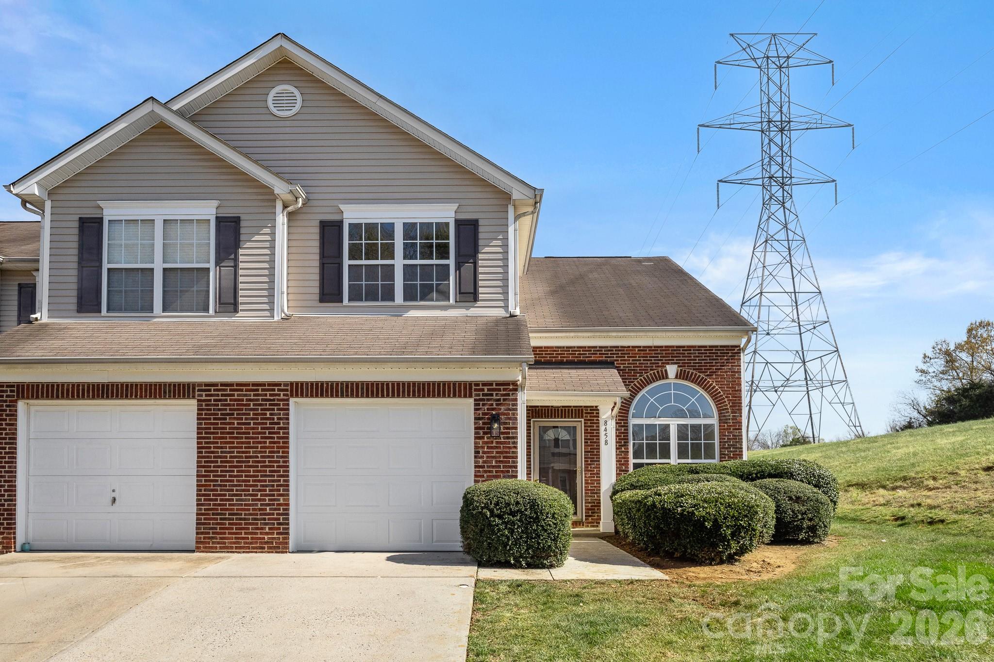 8458 Carolina Lily Lane Charlotte NC 28262