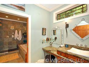 28 Garland Drive Asheville NC 28804