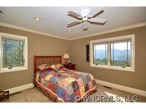 28 Garland Drive Asheville NC 28804