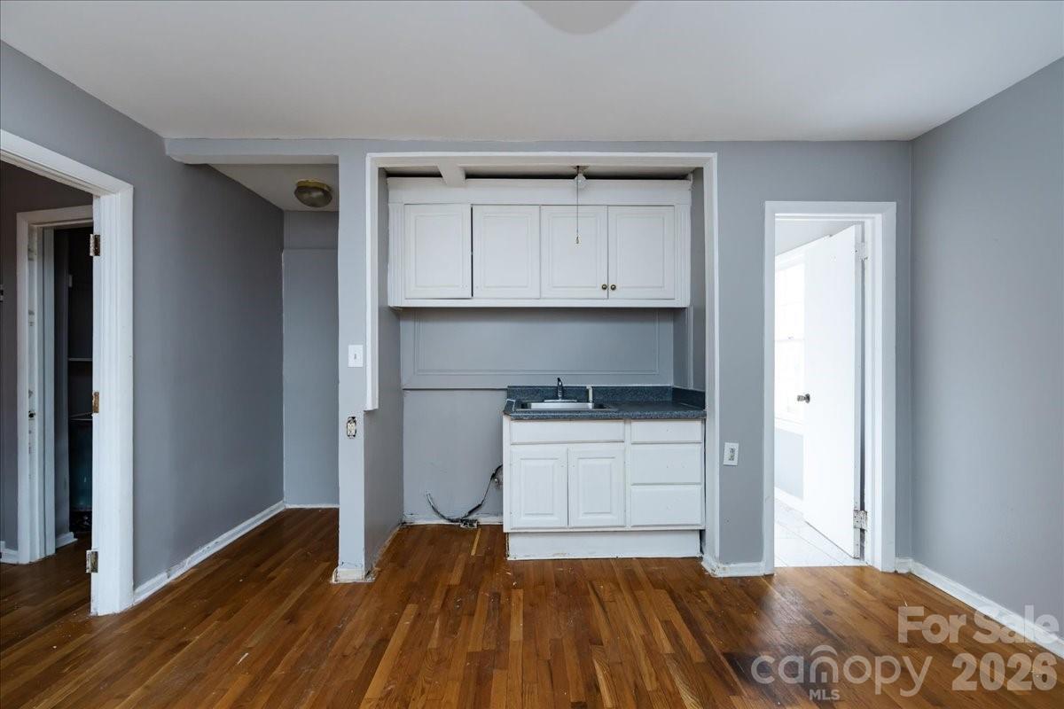 1628 Eastway Drive Charlotte NC 28205