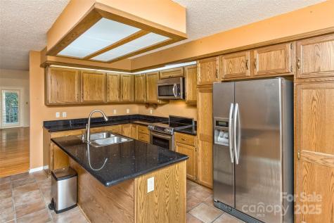 111 Cloverleaf Lane Asheville NC 28803