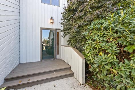 111 Cloverleaf Lane Asheville NC 28803
