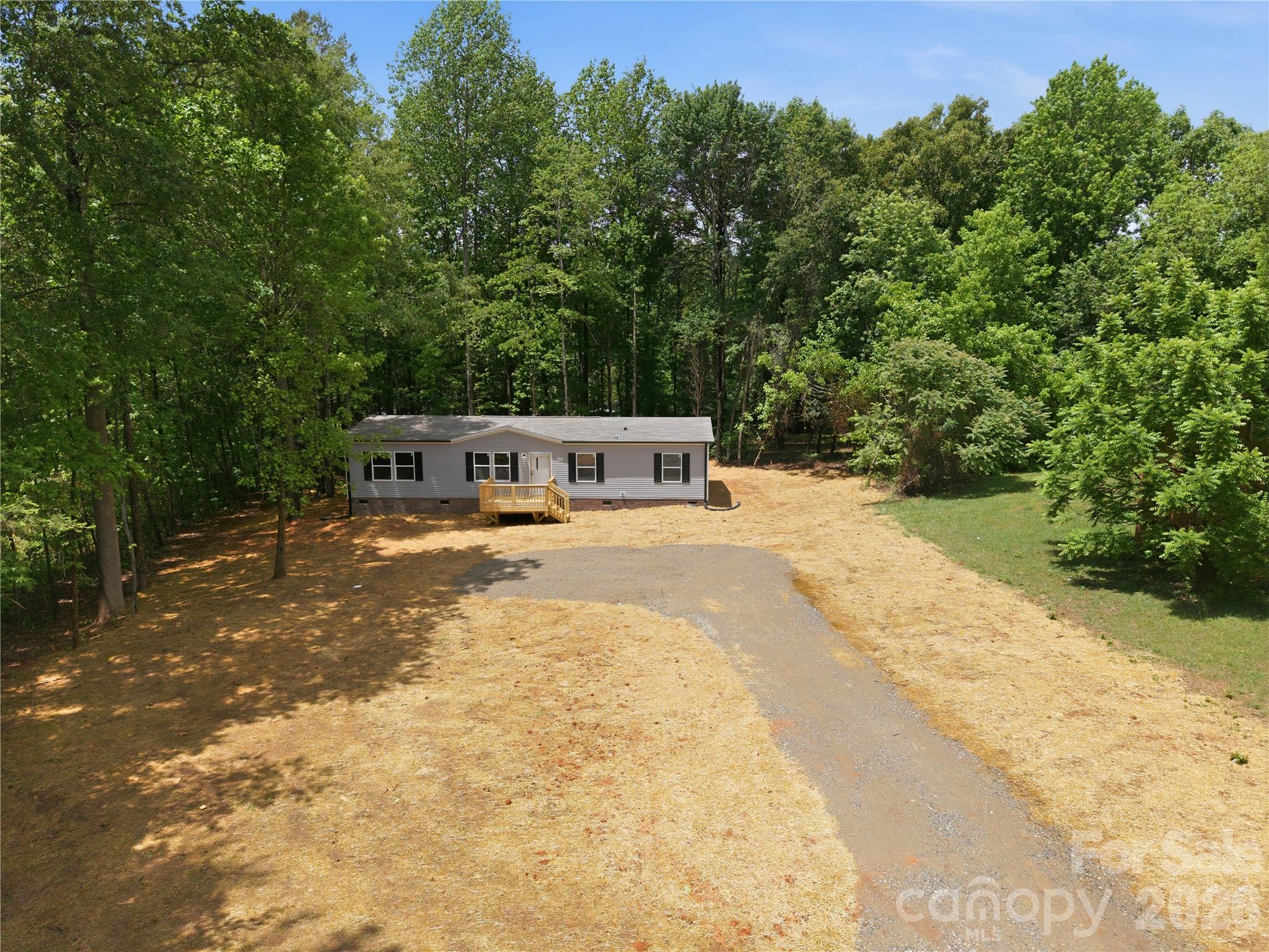 5093 E Nc Highway 150 Lincolnton NC 28092