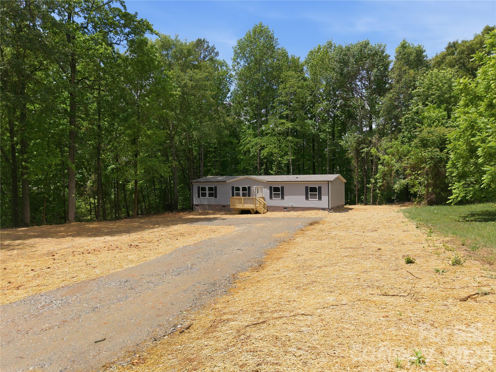 5093 E Nc Highway 150 Lincolnton NC 28092