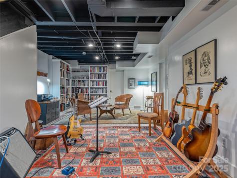 5 Brookside Road Asheville NC 28803