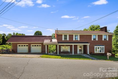 284 Chestnut Street Mars Hill NC 28754