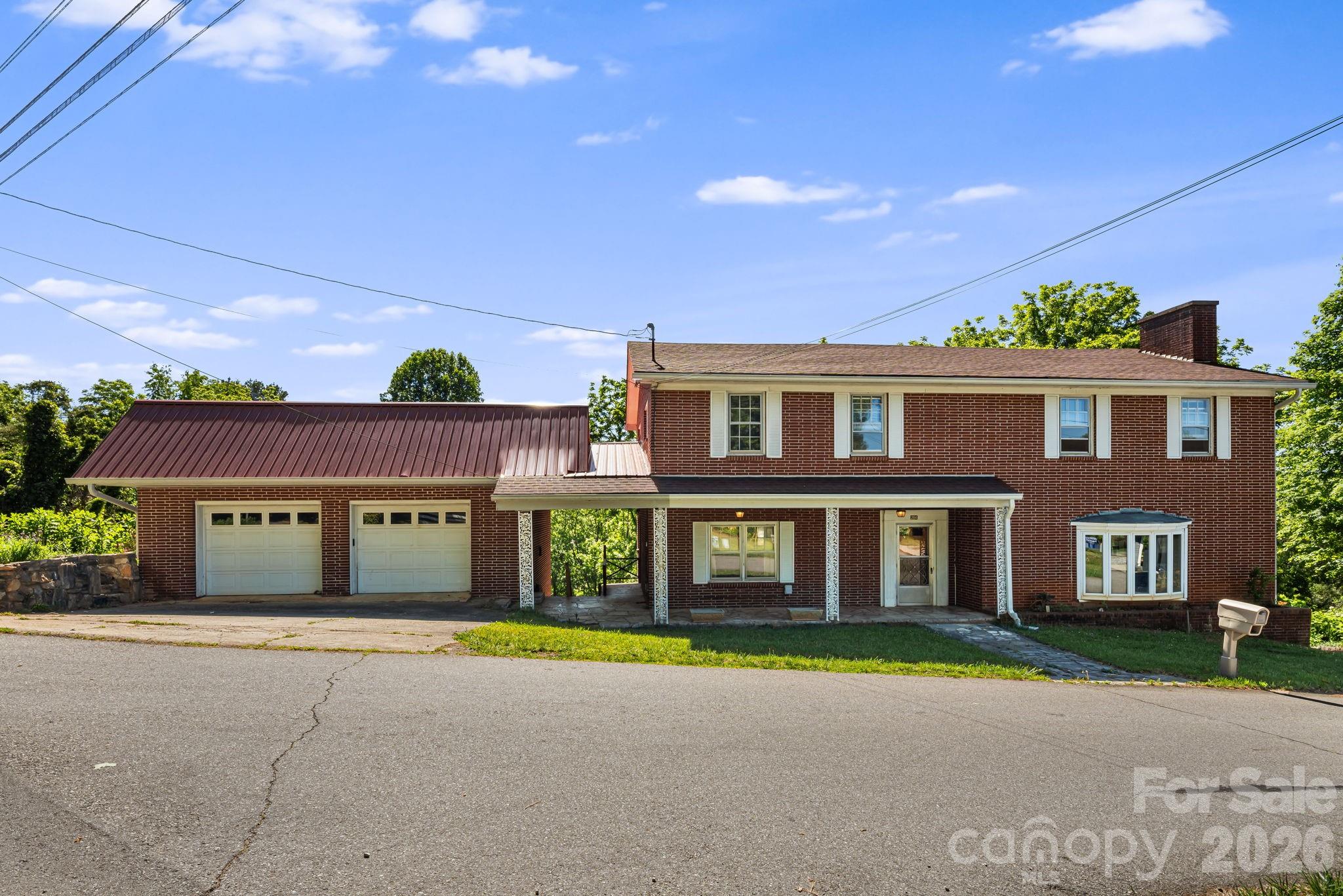 284 Chestnut Street Mars Hill NC 28754