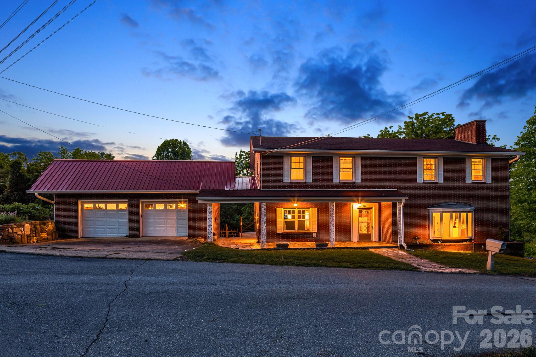 284 Chestnut Street Mars Hill NC 28754
