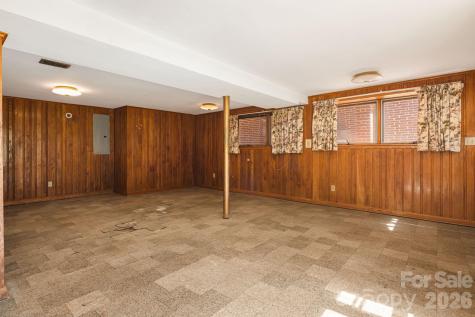 284 Chestnut Street Mars Hill NC 28754