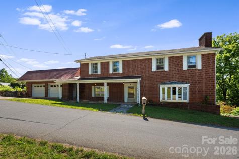284 Chestnut Street Mars Hill NC 28754