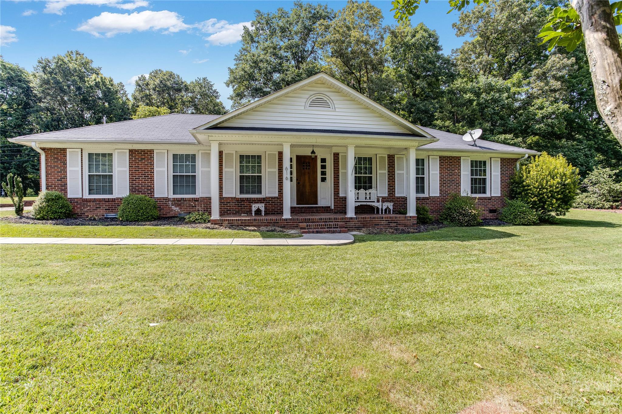 616 Coulwood Drive Charlotte NC 28214