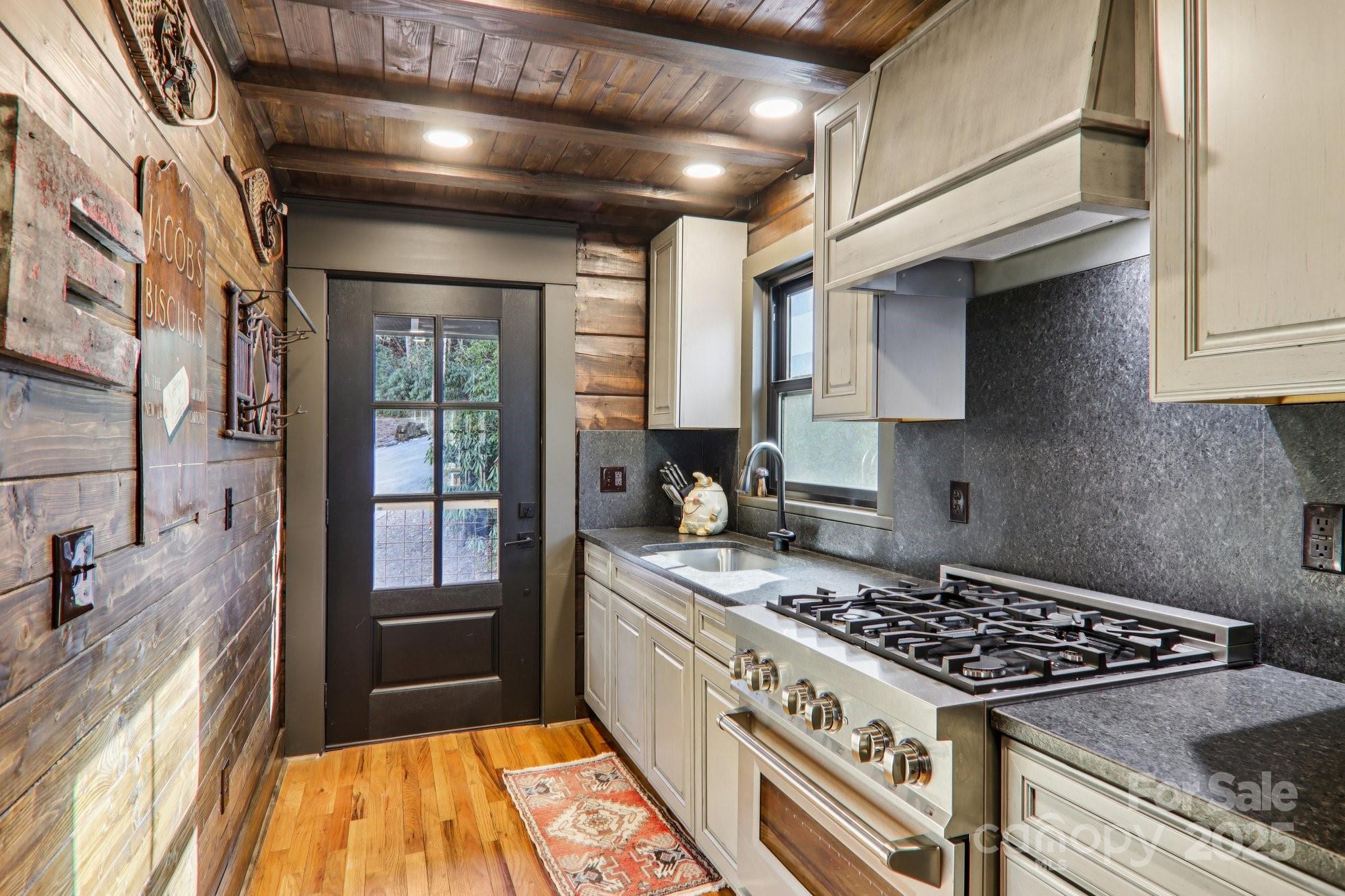 408 & 586 Little Elbow Mountain Road Lake Toxaway NC 28747