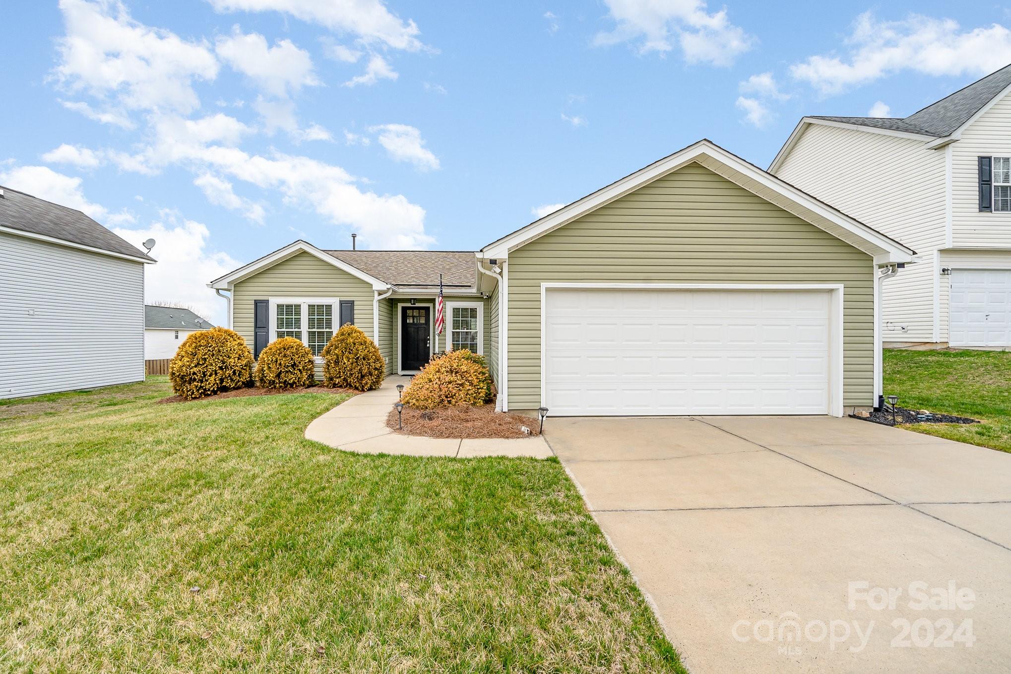 3618 Chepstow Court Charlotte NC 28262