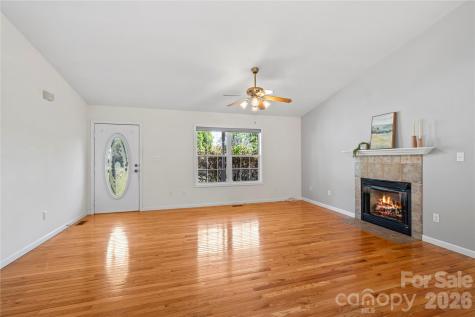 335 Hemlock Spring Trail Weaverville NC 28787