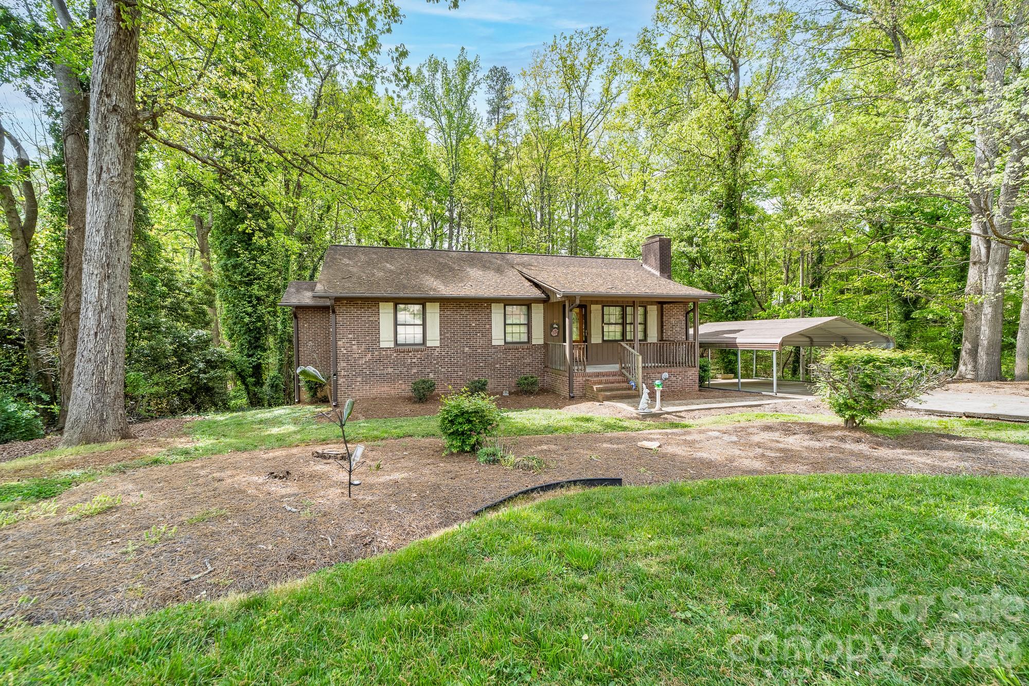 412 E Poplar Street Stanley NC 28164