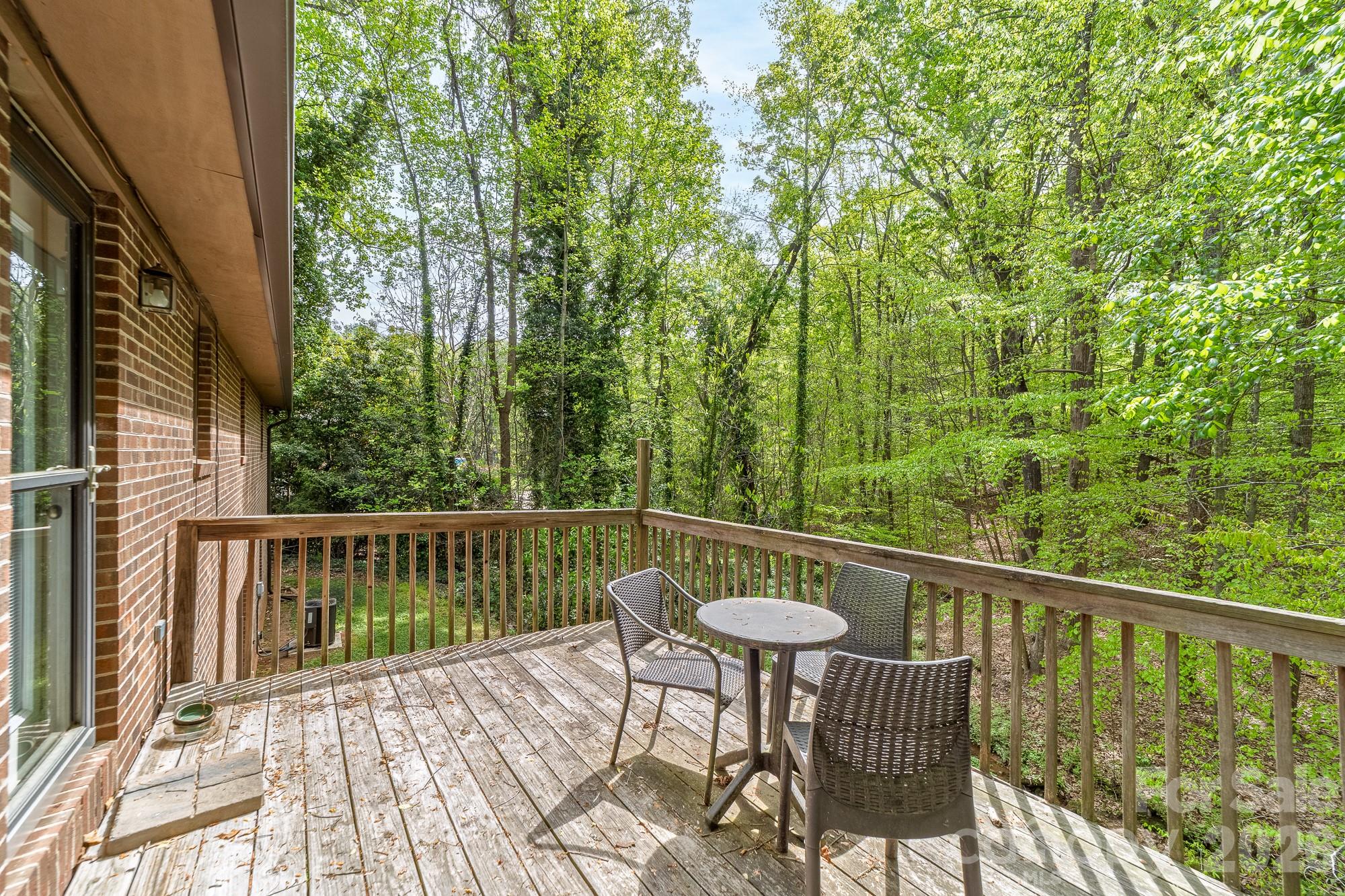 412 E Poplar Street Stanley NC 28164