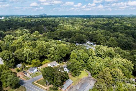 1417 Austin Street Gastonia NC 28052