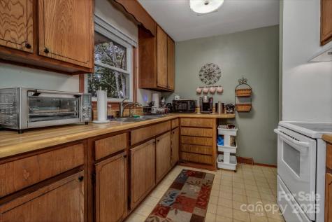 59 Skyview Terrace Asheville NC 28806
