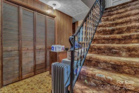 59 Skyview Terrace Asheville NC 28806