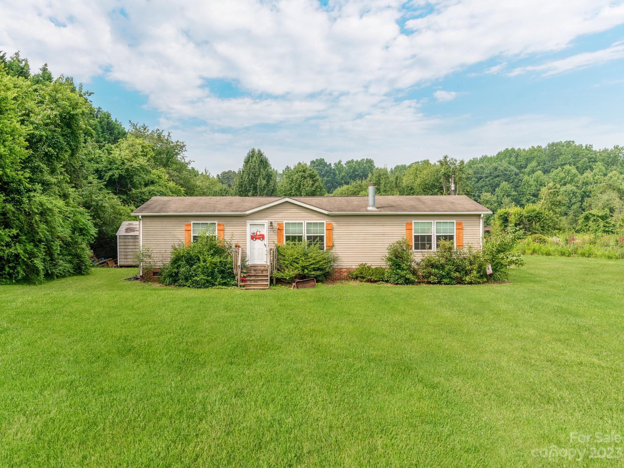 2934 Blair Drive Newton NC 28658