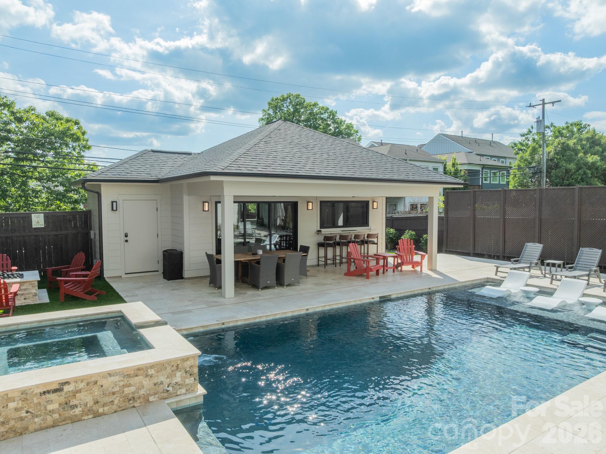 344 Melbourne Court Charlotte NC 28209
