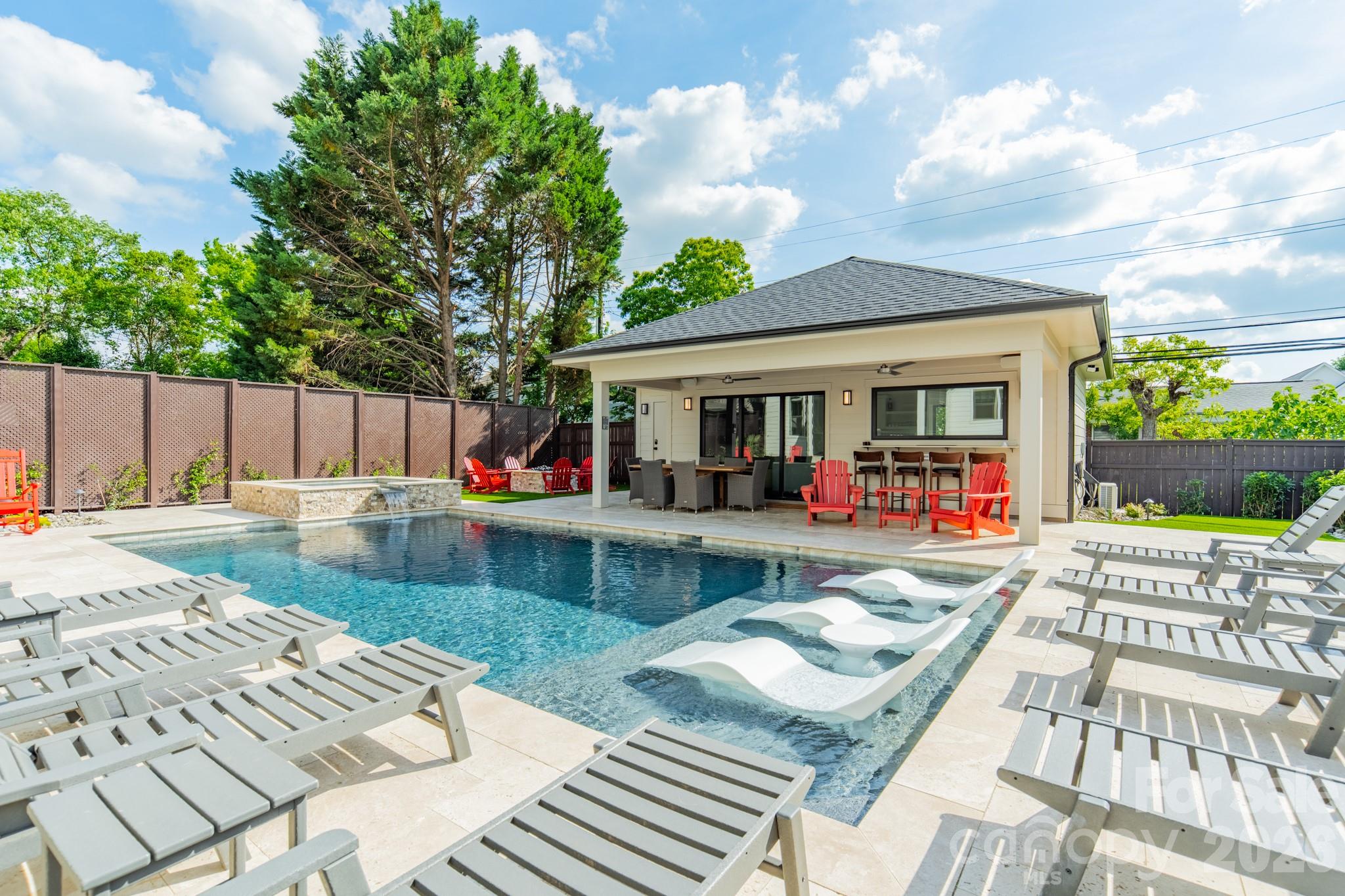 344 Melbourne Court Charlotte NC 28209