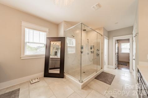 344 Melbourne Court Charlotte NC 28209