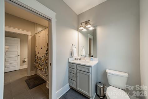 344 Melbourne Court Charlotte NC 28209