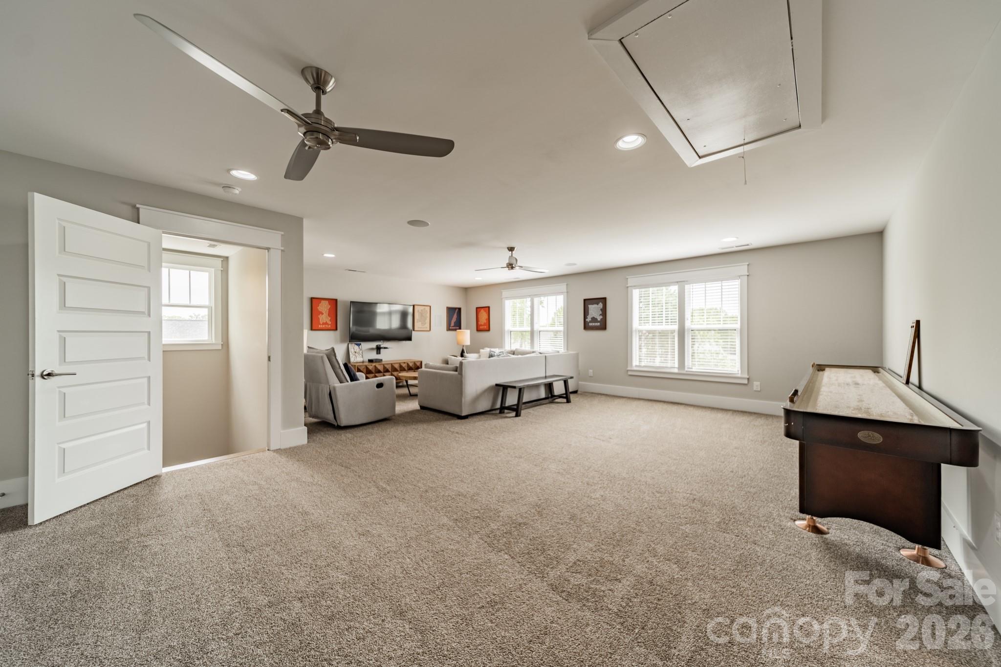 344 Melbourne Court Charlotte NC 28209