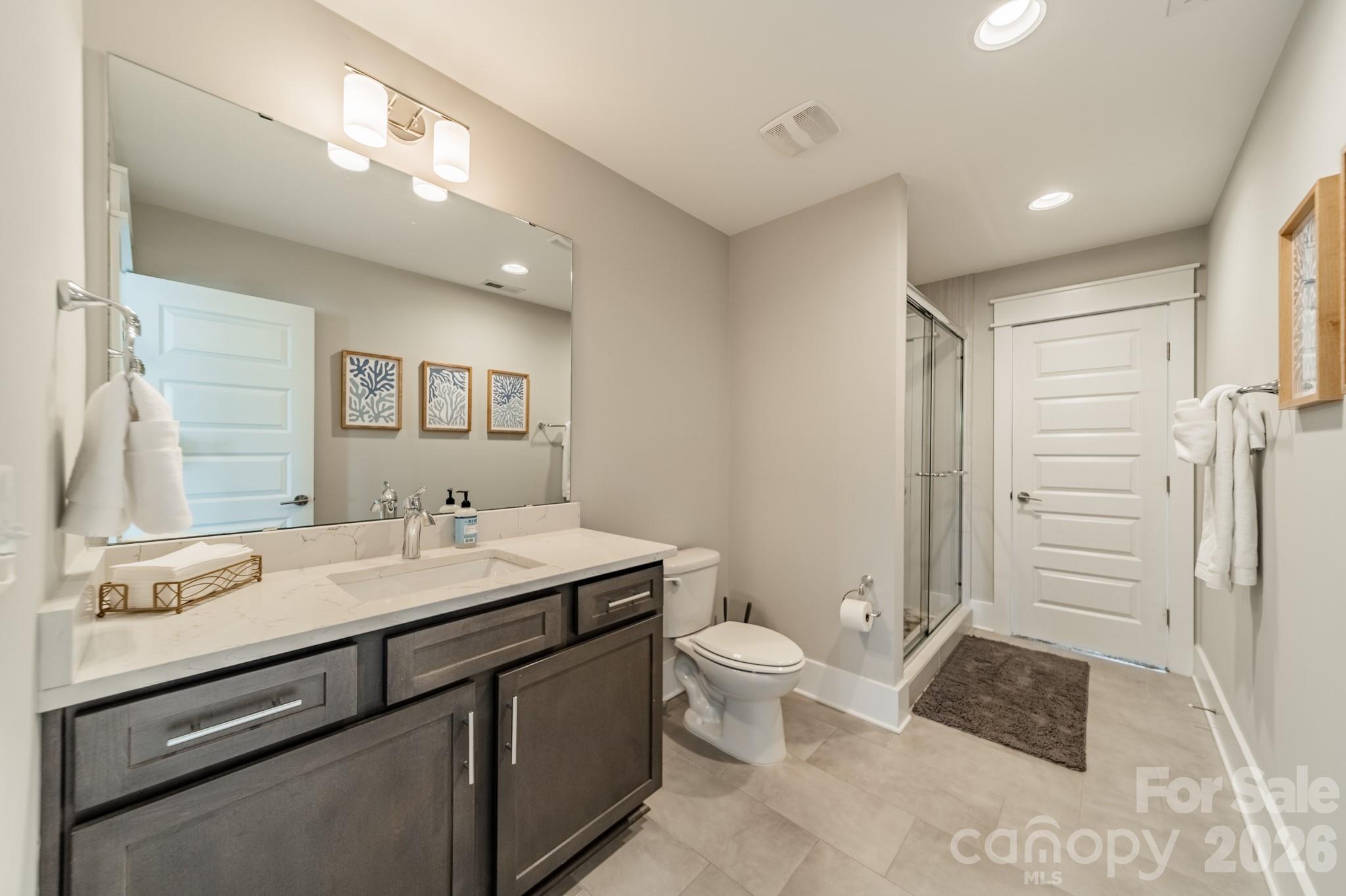 344 Melbourne Court Charlotte NC 28209