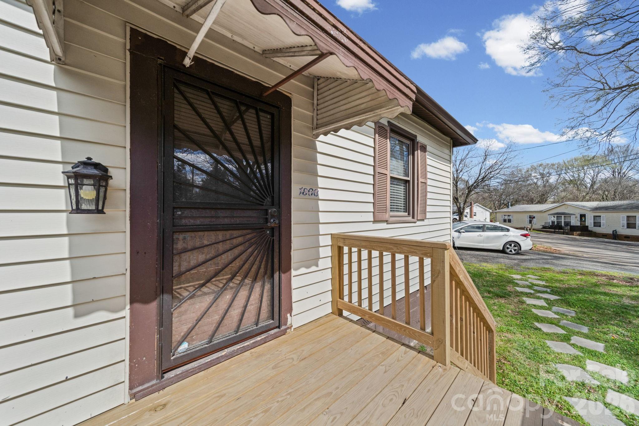 1866 Hilltop Circle Gastonia NC 28054