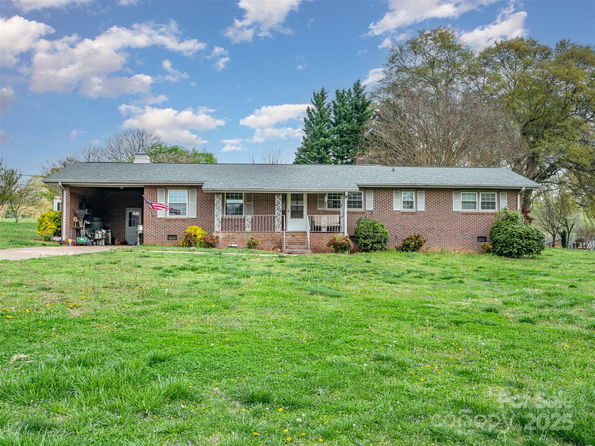 1586 S Oak Drive Shelby NC 28150