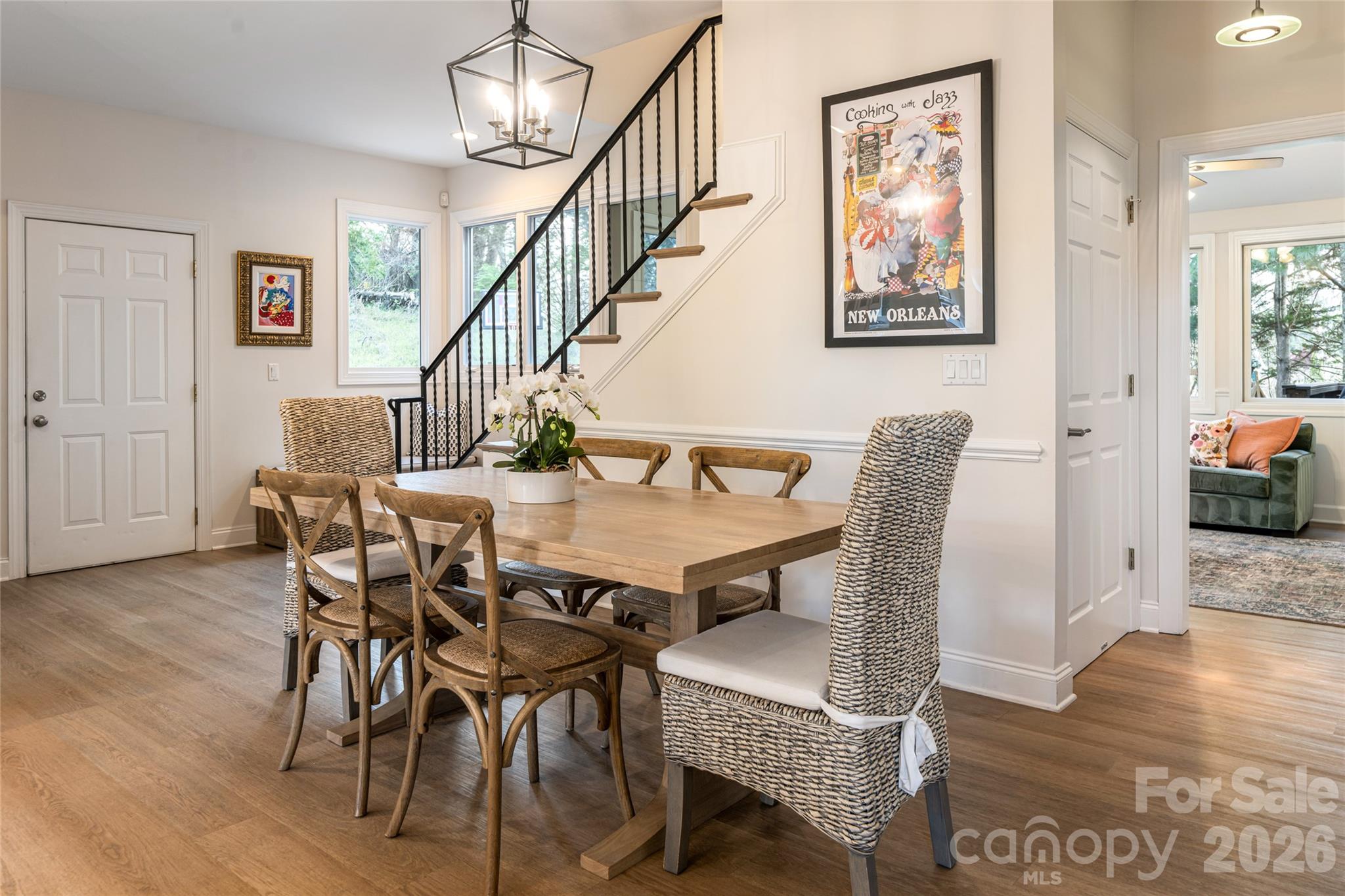 6 Oxford Court Asheville NC 28804