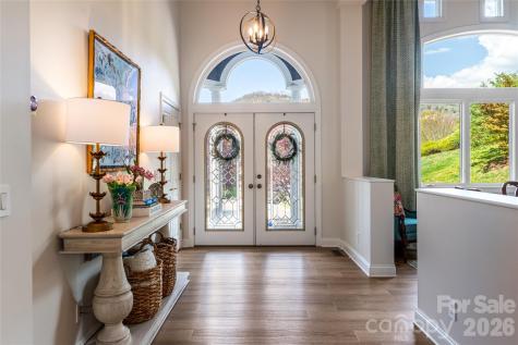 6 Oxford Court Asheville NC 28804