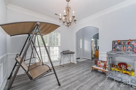 2823 Oakdale Pasture Drive Charlotte NC 28216