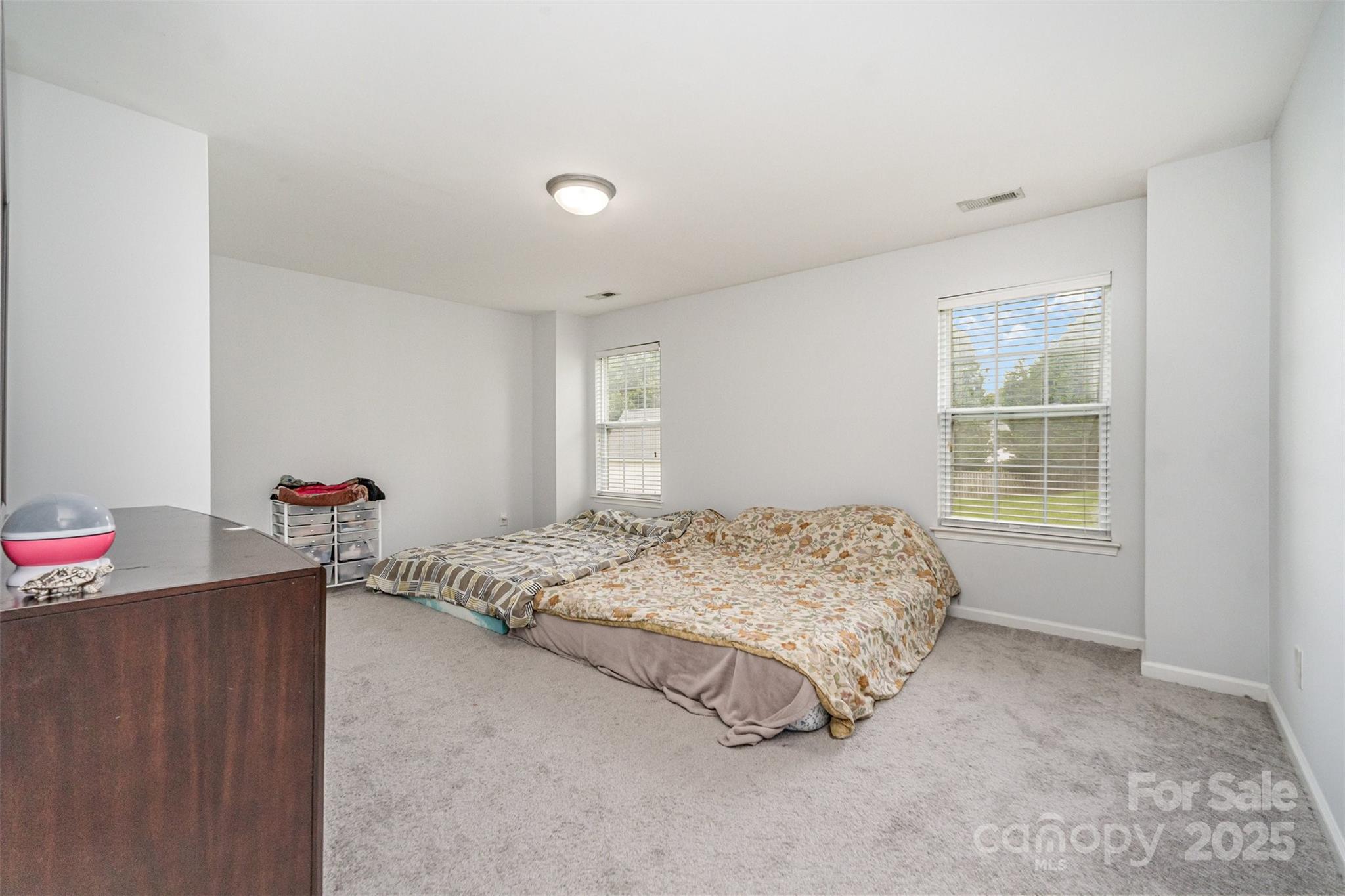 2823 Oakdale Pasture Drive Charlotte NC 28216