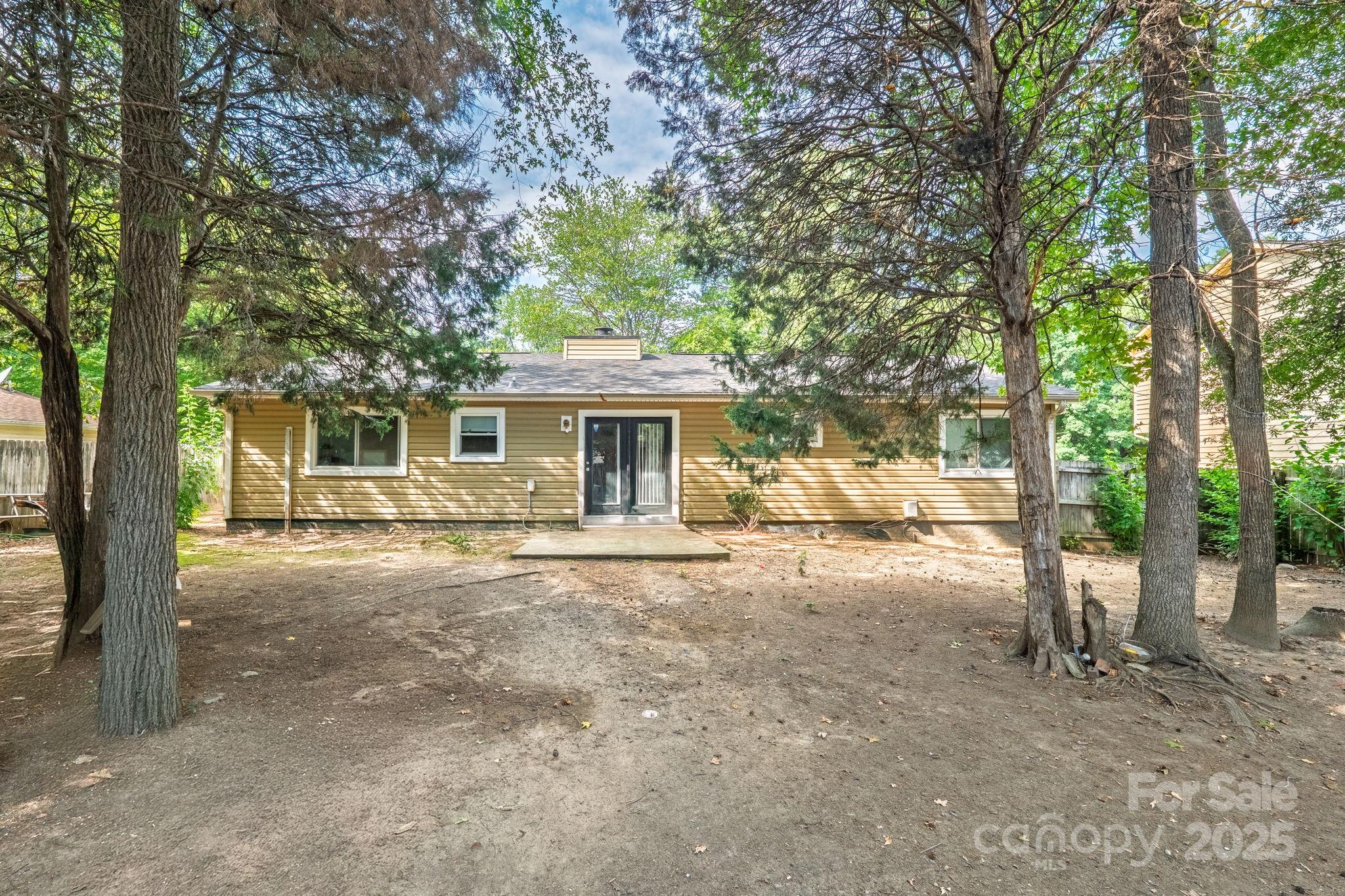 6228 Long Pine Drive Charlotte NC 28227