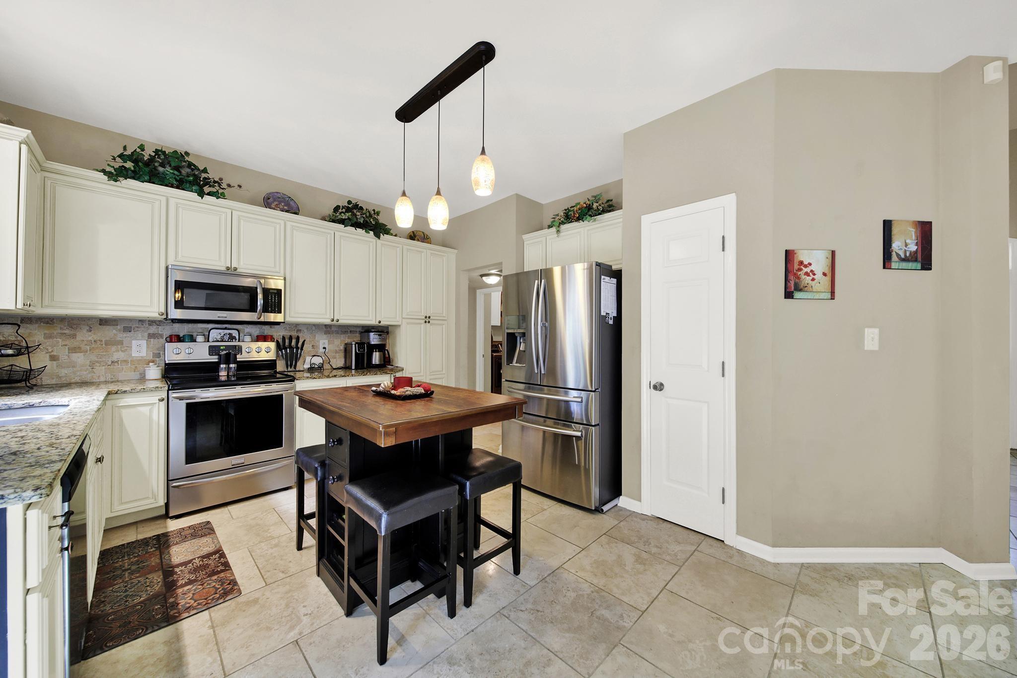 7221 Maitland Lane Charlotte NC 28215