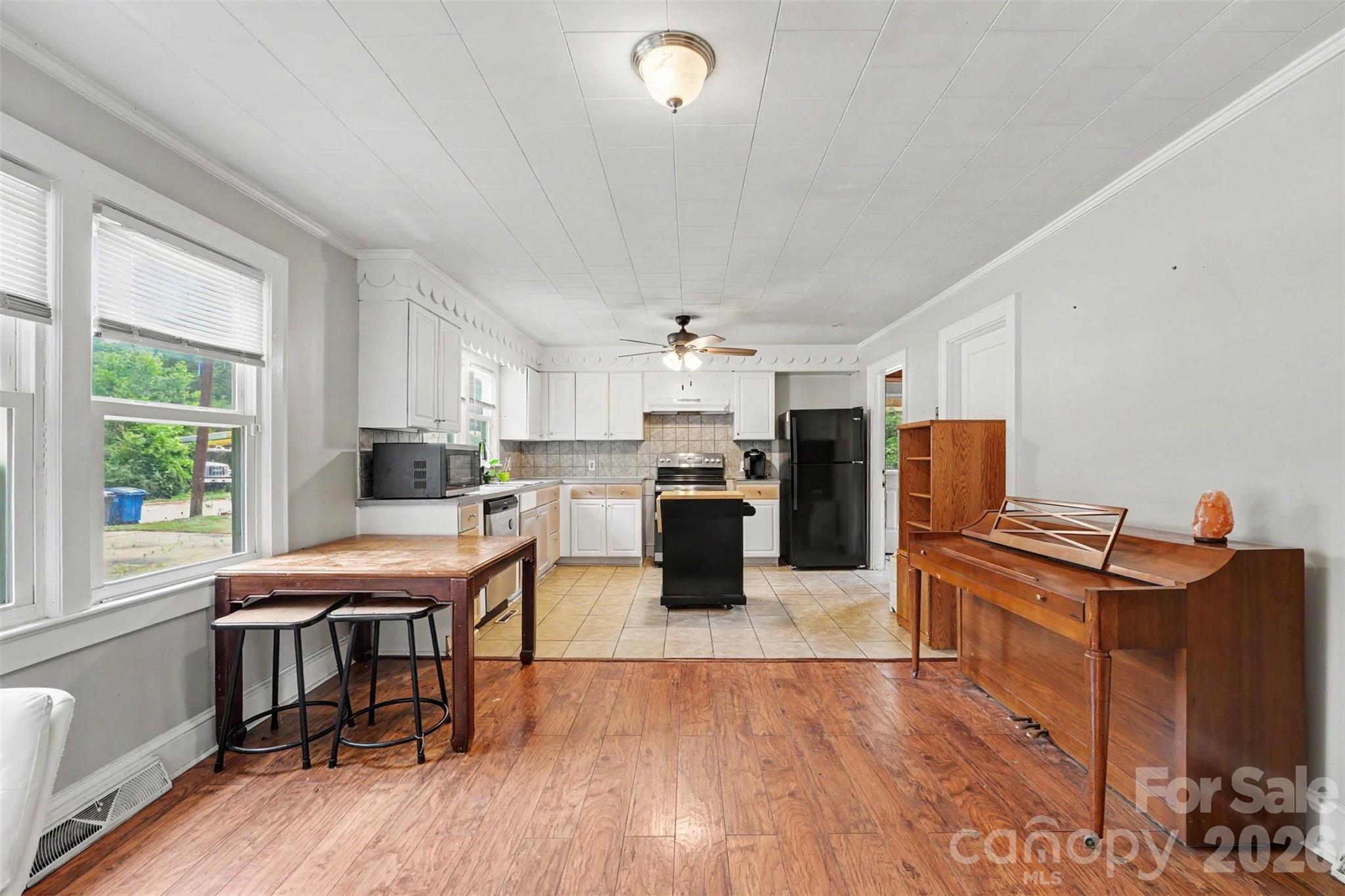2039 Cline Street Statesville NC 28677